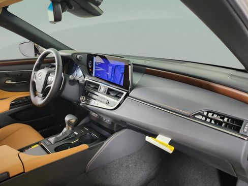 New 2025 Lexus ES 350 w/ Premium Package image 25