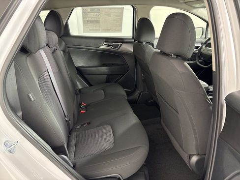 New 2026 Kia Sportage LX image 39