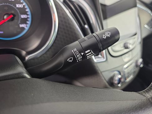 Used 2020 Chevrolet Malibu LT FWD image 22