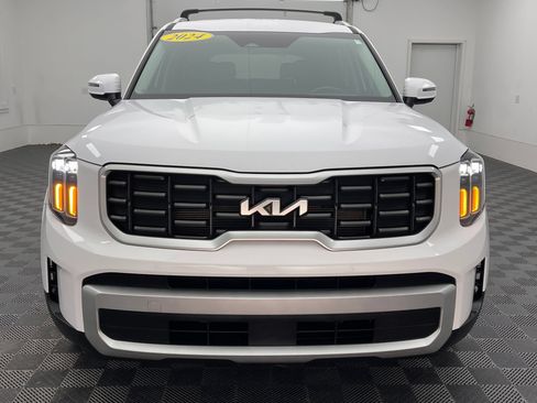 Used 2024 Kia Telluride S FWD image 13