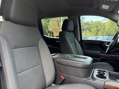 Used 2020 Chevrolet Silverado 1500 LT Trail Boss AWD/4WD image 32