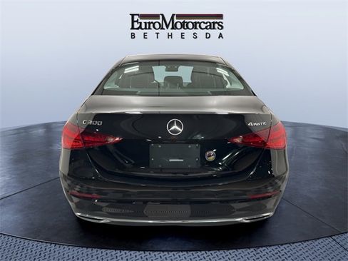 Used 2025 Mercedes-Benz C 300 4MATIC Sedan image 4