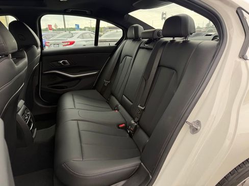 Used 2025 BMW 330i Sedan RWD image 24
