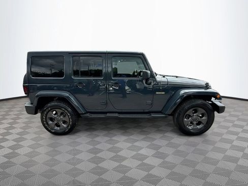 Used 2017 Jeep Wrangler Unlimited Sport AWD/4WD image 5