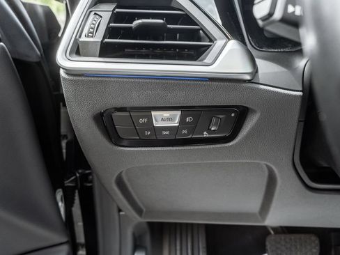 Used 2023 BMW 430i xDrive Convertible AWD/4WD image 18