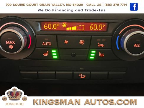 Used 2011 BMW 328i xDrive Sedan AWD/4WD image 20