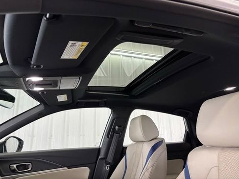 New 2026 Acura Integra A-Spec image 9