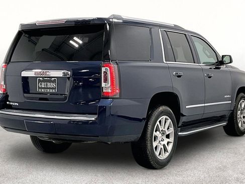 Used 2019 GMC Yukon Denali AWD/4WD image 2