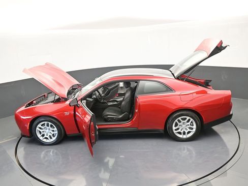 Used 2025 Dodge Charger R/T w/ Quick Order Package 25M R/T image 57