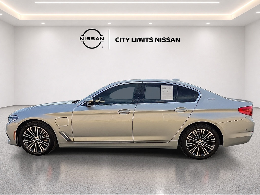 Used 2018 BMW 530e RWD image 3