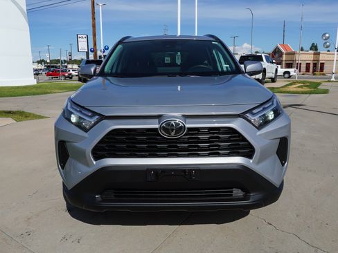 Certified 2025 Toyota RAV4 XLE AWD/4WD image 3