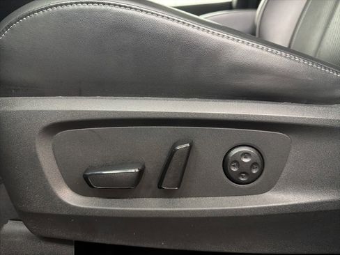 Certified 2024 INFINITI QX60 Luxe image 16