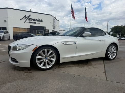 Used 2015 BMW Z4 sDrive28i RWD image 1