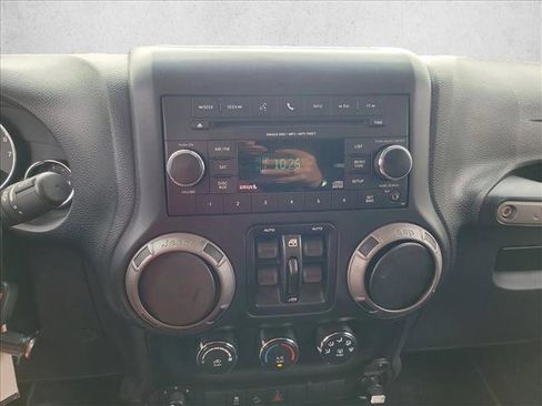 Used 2016 Jeep Wrangler Unlimited Sport w/ Quick Order Package 24S image 19