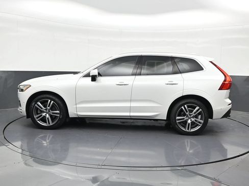 Used 2018 Volvo XC60 T6 Momentum w/ Advanced Package AWD/4WD image 2