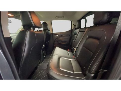 Used 2022 Chevrolet Colorado Z71 w/ Trail Boss Package AWD/4WD image 14