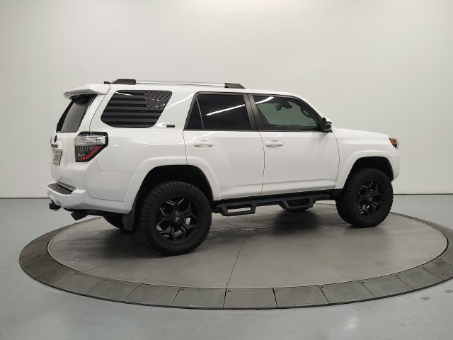 Used 2021 Toyota 4Runner SR5 Premium w/ Moonroof Package AWD/4WD image 8