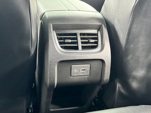 Used 2020 Chevrolet Blazer LT AWD/4WD image 36