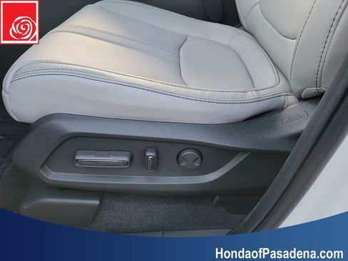 New 2025 Honda Pilot EX-L image 14