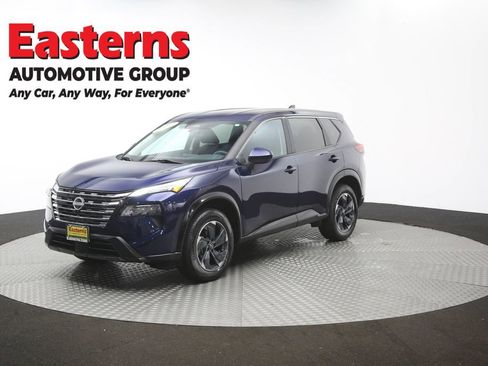Used 2024 Nissan Rogue SV AWD/4WD image 55