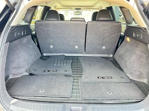 Used 2021 INFINITI QX50 Luxe FWD image 12