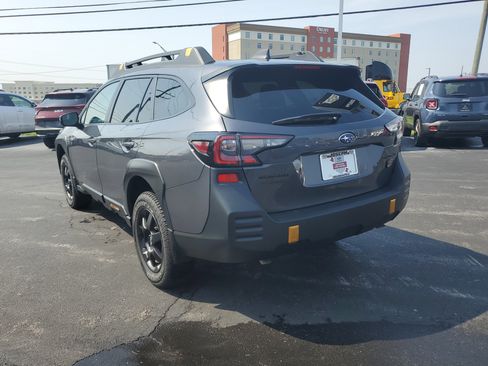 Certified 2025 Subaru Outback Wilderness AWD/4WD image 2