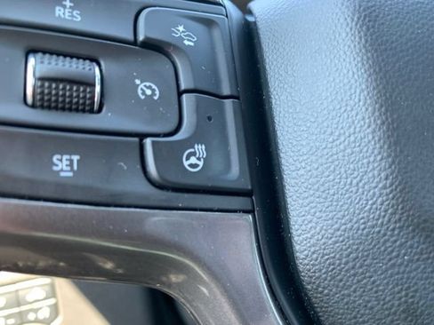 Used 2023 Chevrolet Silverado 1500 ZR2 w/ Technology Package AWD/4WD image 27