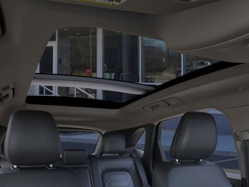 New 2024 Ford Escape Platinum w/ Premium Technology Package image 22