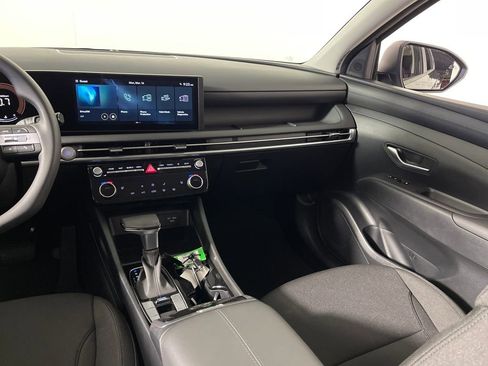 New 2026 Hyundai Tucson SEL image 17