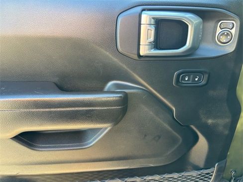 Used 2021 Jeep Gladiator Mojave w/ LED Lighting Group image 24