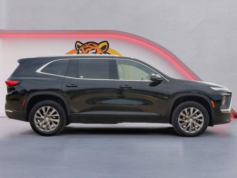 Used 2026 Buick Enclave Preferred FWD image 4