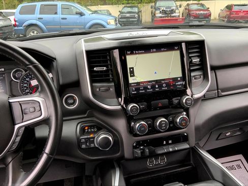 Used 2021 RAM 1500 Big Horn AWD/4WD image 8