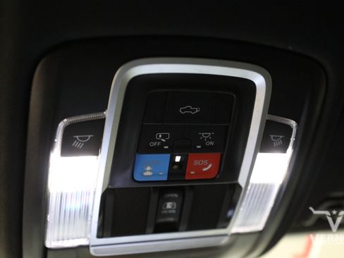 Used 2024 RAM 2500 Laramie w/ Night Edition AWD/4WD image 30
