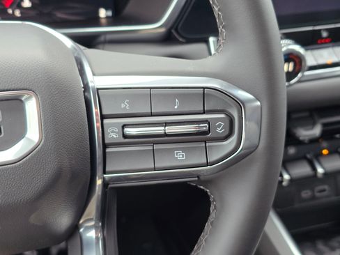 New 2026 GMC Canyon Elevation w/ Convenience Package image 27