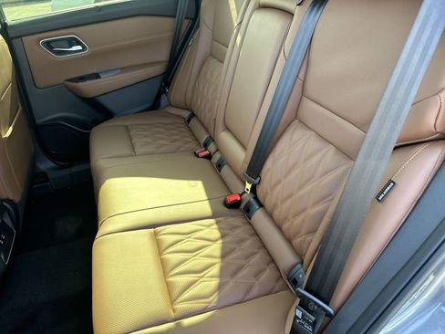 New 2026 Nissan Rogue Platinum AWD/4WD image 27