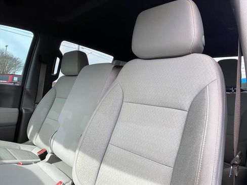 Used 2021 Chevrolet Silverado 1500 LT image 22