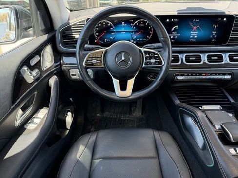 Certified 2023 Mercedes-Benz GLS 450 4MATIC image 12