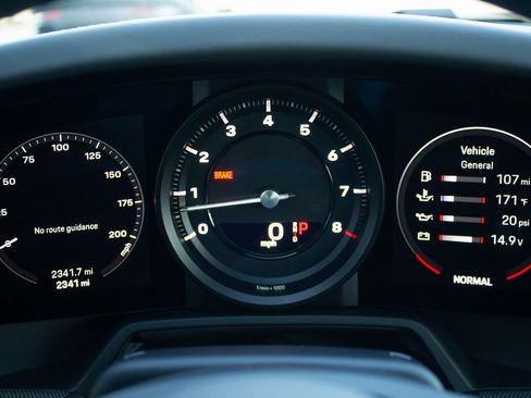 Used 2024 Porsche 911 Targa 4S image 13