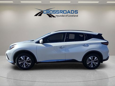 Used 2024 Nissan Murano SV image 2