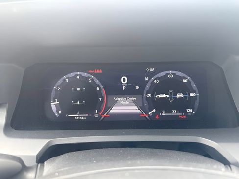 Used 2025 Toyota Tacoma TRD Off-Road AWD/4WD image 16