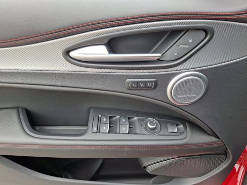New 2025 Alfa Romeo Stelvio Tributo Italiano w/ Driving Assist Package image 8