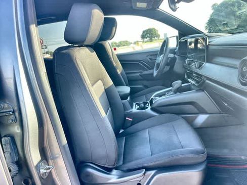 Used 2024 Chevrolet Colorado W/T w/ WT Convenience Package RWD image 12
