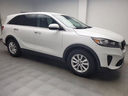 Used 2020 Kia Sorento FWD V6 image 11