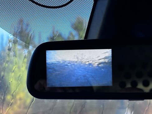 Used 2025 Chevrolet Express 2500 Extended w/ Communications Package image 8