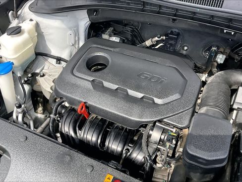 Used 2020 Kia Sorento LX FWD image 29