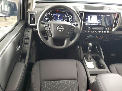 New 2025 Nissan Frontier SV w/ SV Convenience Package image 14
