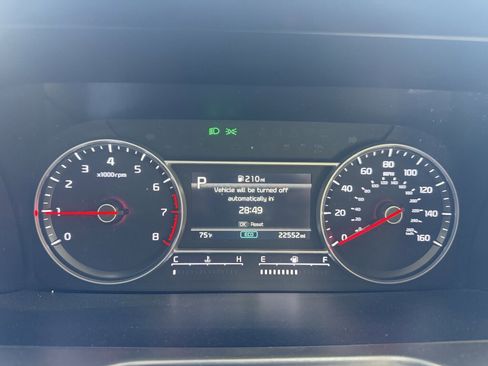 Used 2022 Kia Sorento SX image 28