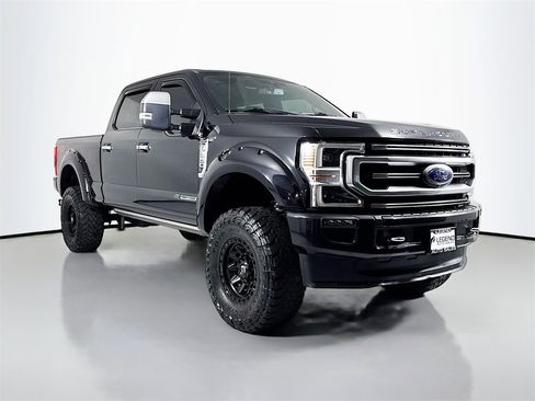 Used 2020 Ford F350 Platinum image 3