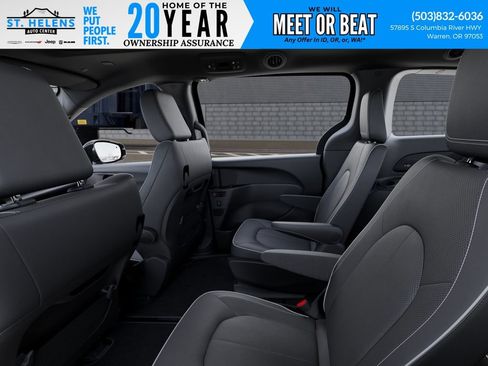 New 2027 Chrysler Pacifica Limited AWD/4WD image 26