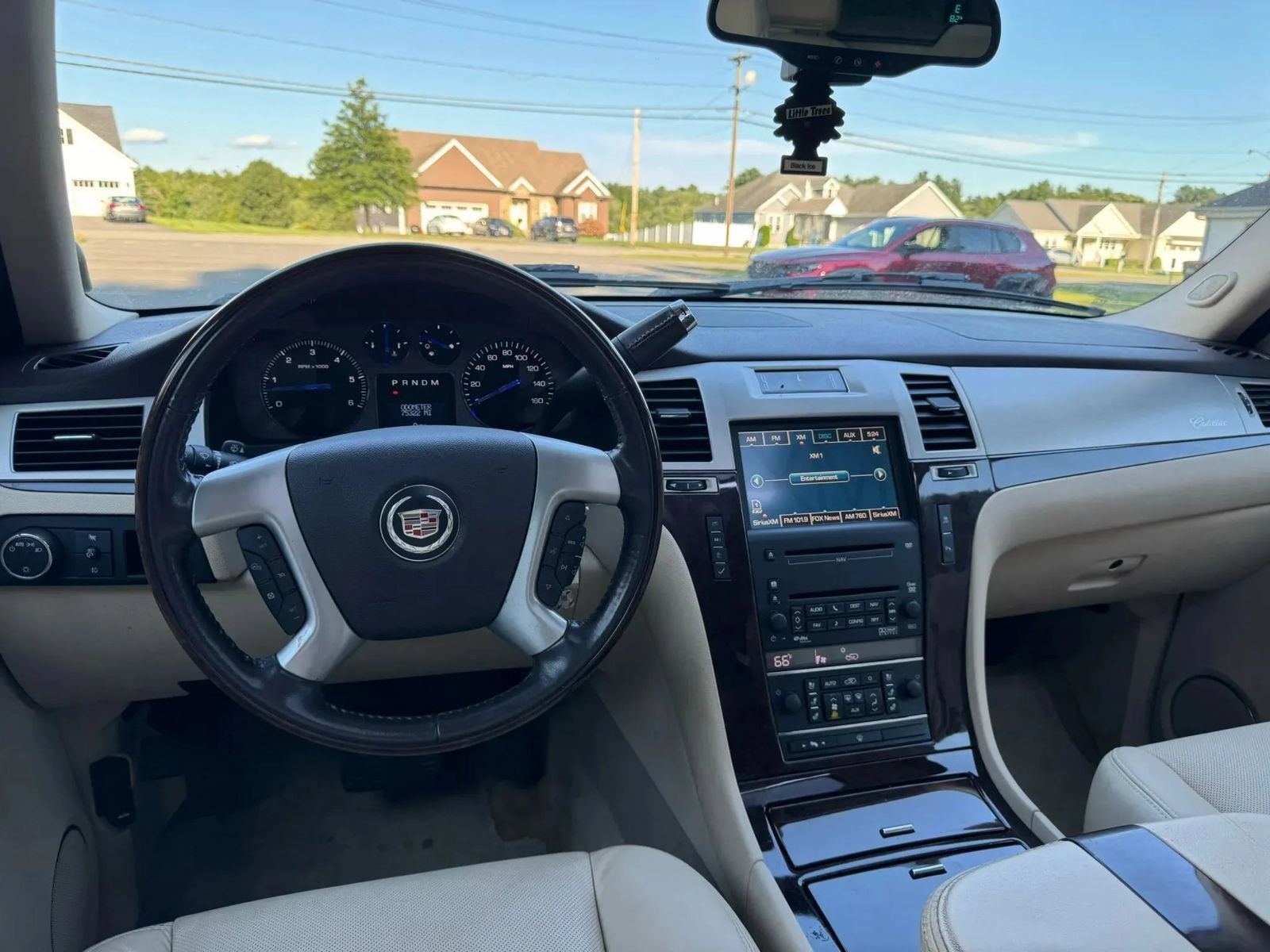 Used 2008 Cadillac Escalade AWD image 38